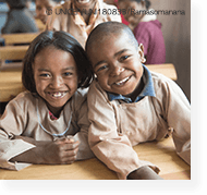 후원받은 어린이들 사진4