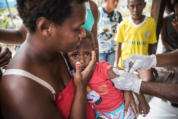 300만 명 어린이를 살리는 예방접종